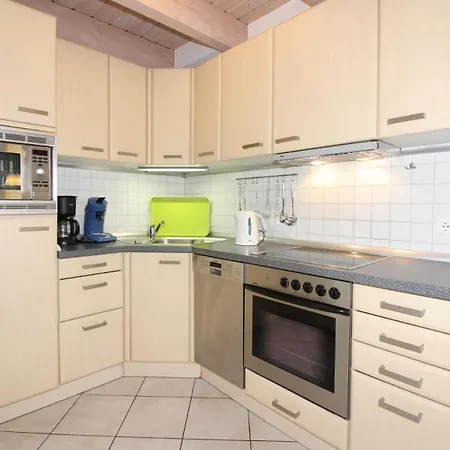 Nyaraló Seepark Burhave 09 *